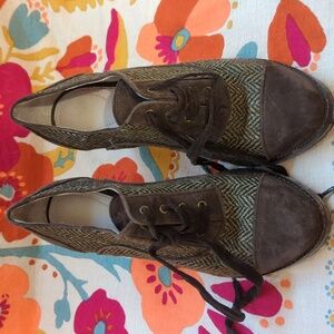 Johnston & Murphy size 7 shoes